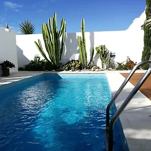 Casa Euphorbia Сasa de vacaciones